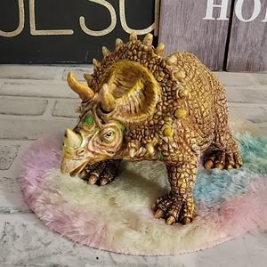 Dinosaur Bluetooth speaker